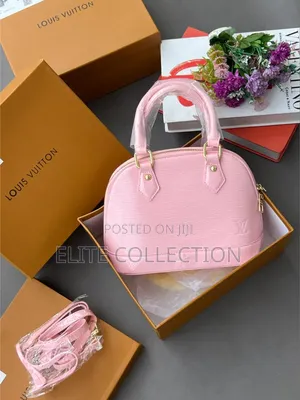 New In!!
Luxury Lv Bag 
Color:All Colors Available