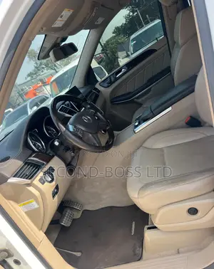 Mercedes-Benz GL-Class 2014 Off white