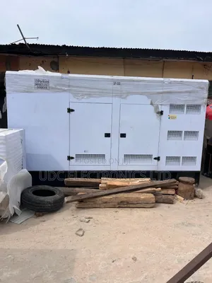 Original Perkins 500kva Soundproof Diesel Generator (Lister)