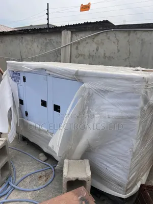 Original Perkins 40kva Soundproof Diesel Generator (Lister)