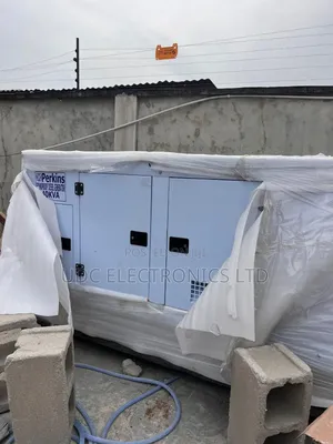 Original Perkins 40kva Soundproof Diesel Generator (Lister)