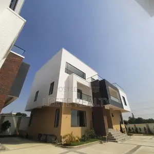 5bdrm Duplex in Katampe Extension for sale