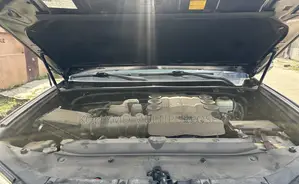 Toyota 4-Runner Limited 4X2 2013 Gray