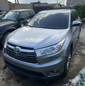 Toyota Highlander Limited 4dr SUV AWD (3.5L 6cyl 6A) 2014 Silver