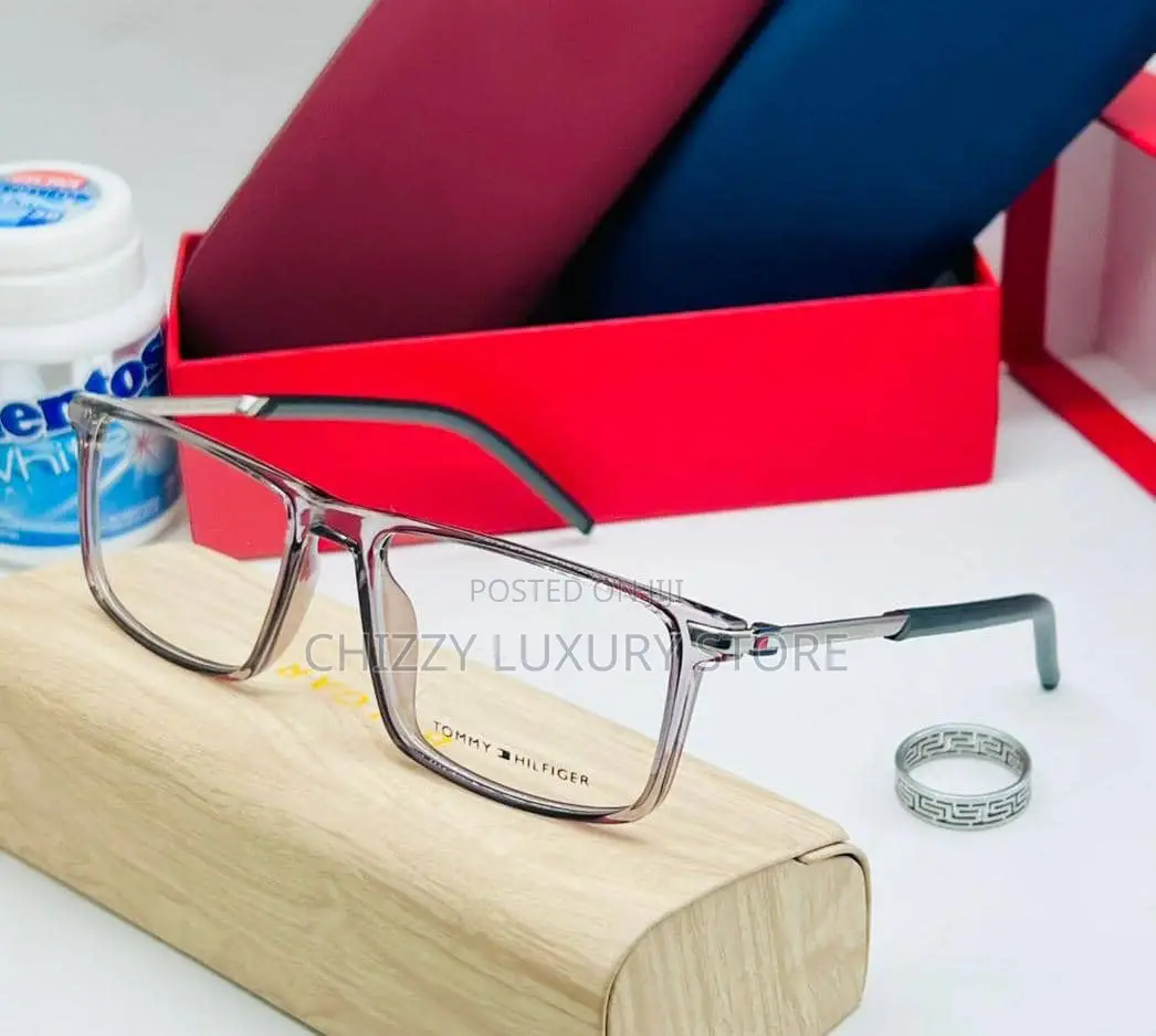 Tommy Hilfiger Quality Luxury Frame Glasses