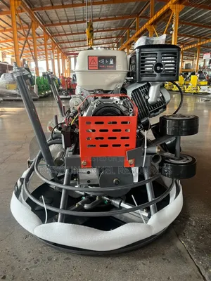 Driving Power Trowel Heavy Duty Machine