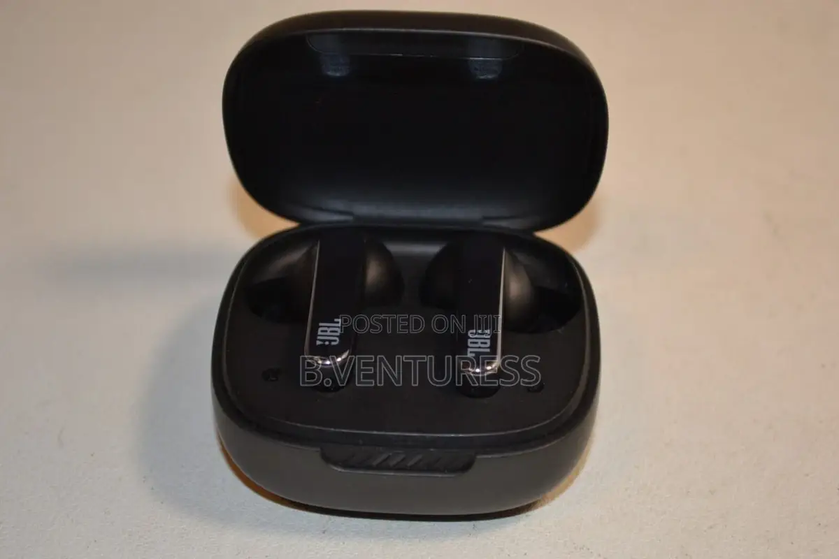 JBL Live Pro 2 TWS True Wireless Earbuds.