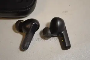 JBL Live Pro 2 TWS True Wireless Earbuds.