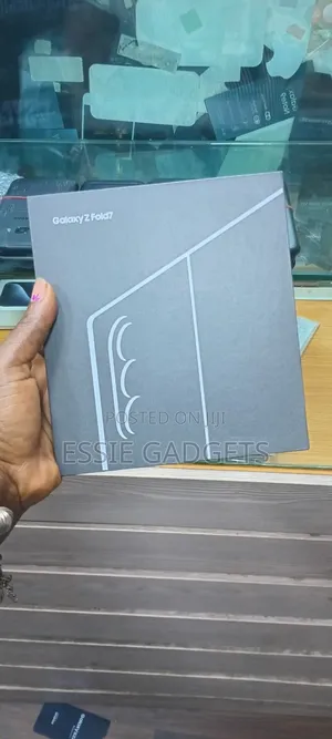 New Samsung Galaxy Z Fold7 256 GB Black