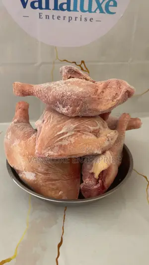 Fresh and Frozen Chicken Lap