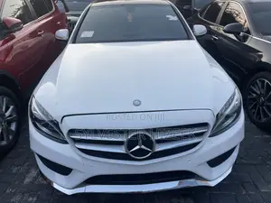 Mercedes-Benz C400 4Matic AWD Sedan (3.0L V6 7A) 2015 White