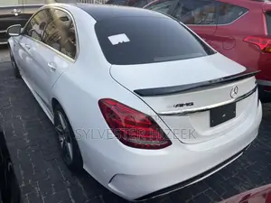 Mercedes-Benz C400 4Matic AWD Sedan (3.0L V6 7A) 2015 White