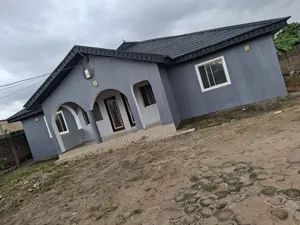 2bdrm Block of Flats in Ishefun, Ipaja for sale