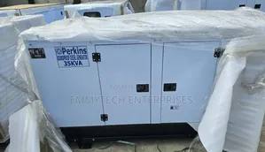 Heavy-Duty Sp35kva Perkins England Diesel Soundproof Gen 2years Wty