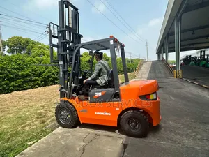 3tonsx3m Diesel Engine Forklift
