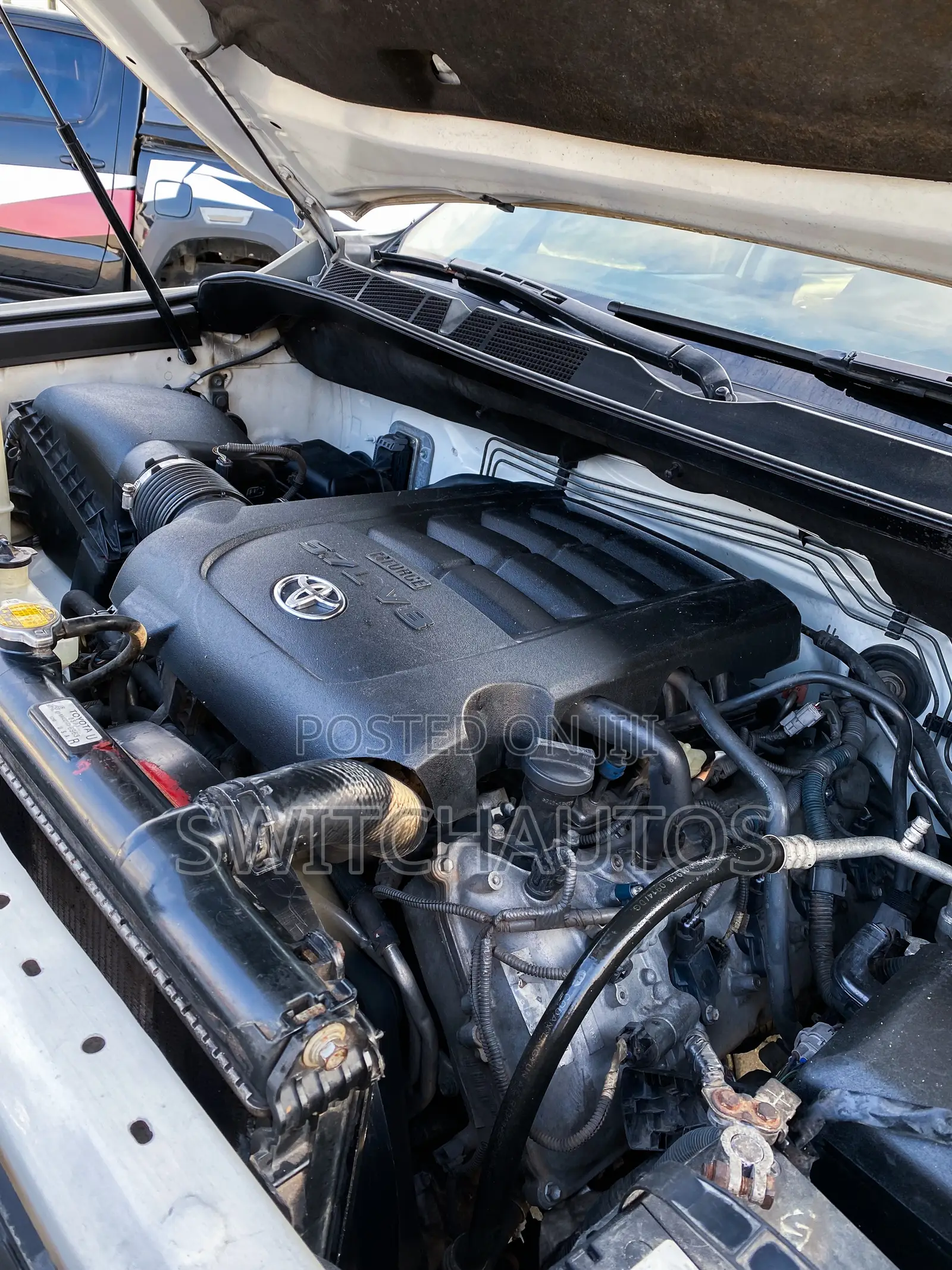 Toyota Tundra 2017 White