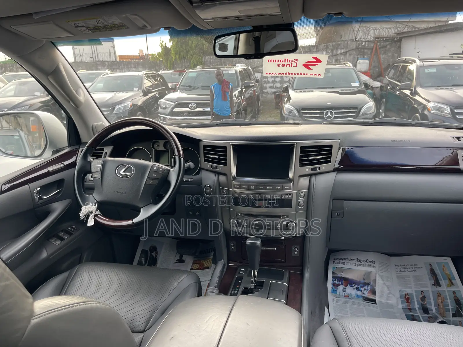 Lexus LX 570 2011 Silver