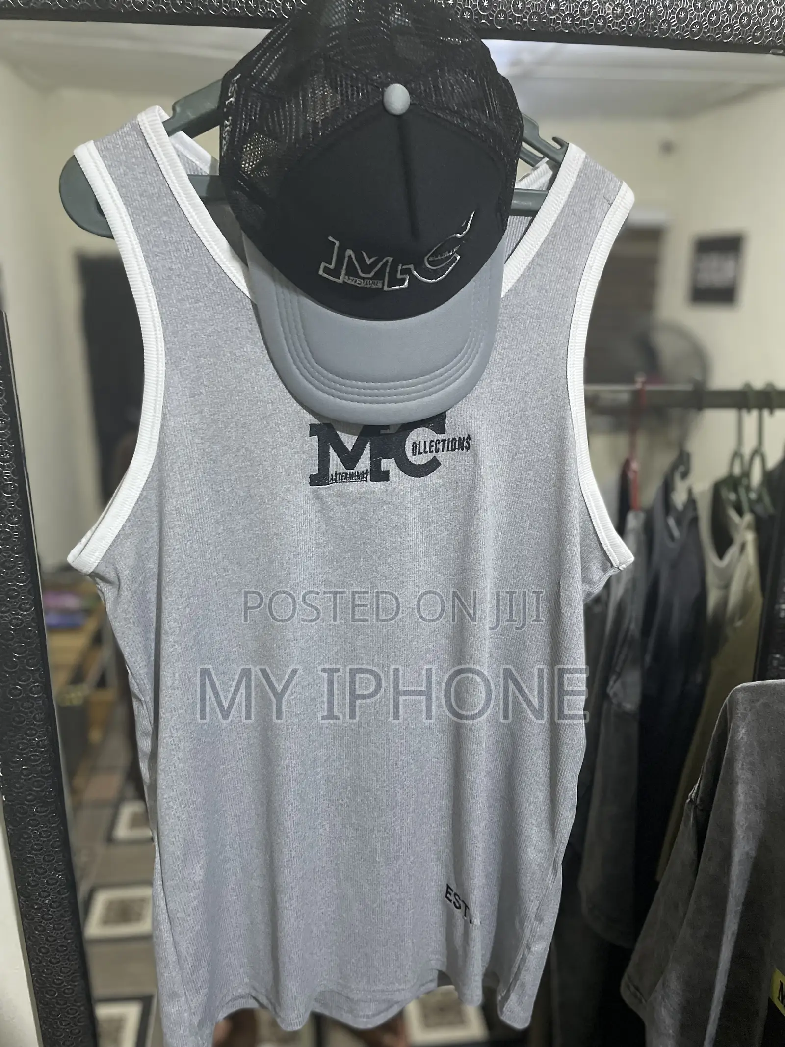 Singlets/ Tank Tops
