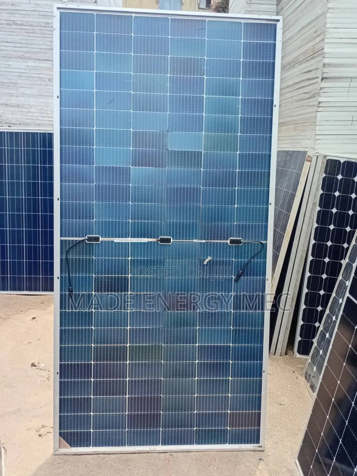Jinko 615w Bifacial Solar Panel