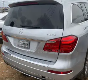 Mercedes-Benz GLA-Class 2015 Silver