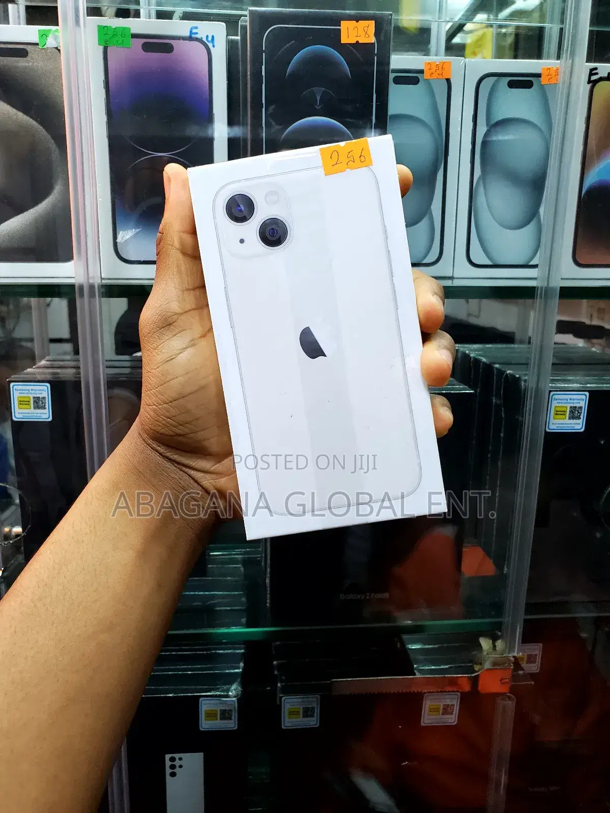 New Apple iPhone 13 256 GB Black