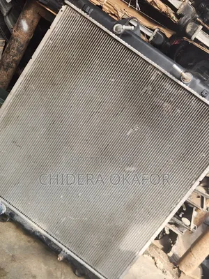 Radiator Lexus Gs. 460. 2016