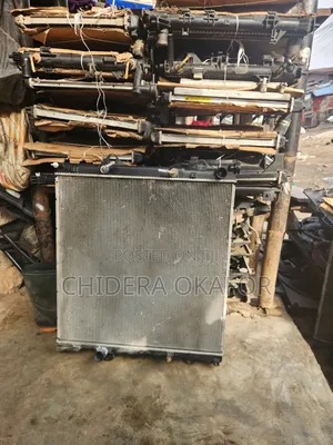 Radiator Lexus Gs. 460. 2016