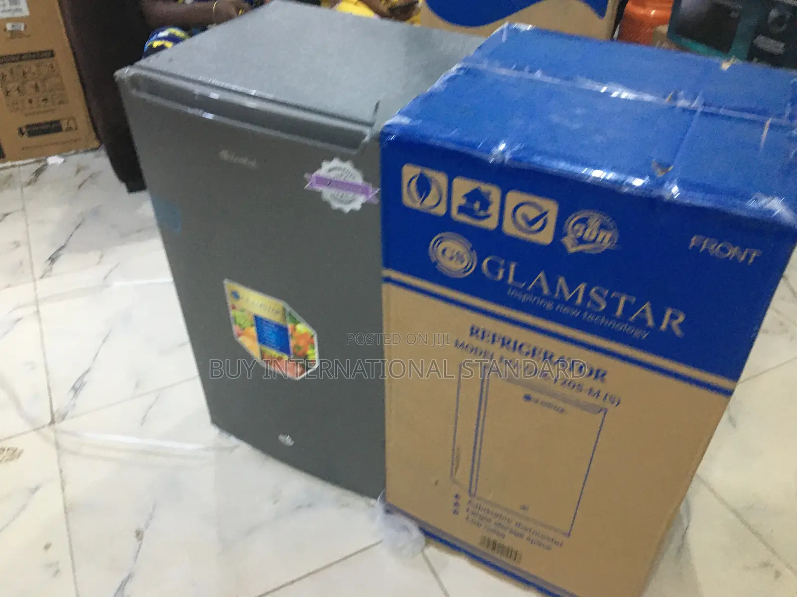 Glamstar 90l Small Refrigerator With Strong Performance