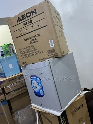 Aeon Ars50g 45l Mini Bedside Fridge With Solid Cooling
