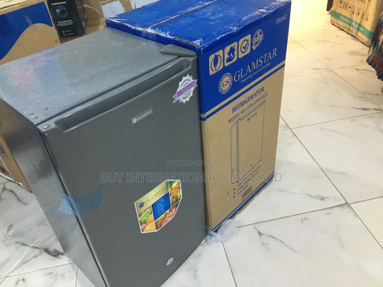 Glamstar 90l Mini Fridge – Easy to Maintain