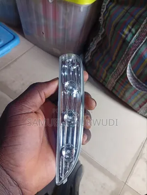 Sidemirror Pointer or Sidemirror Reflector Hyundai Sonata 2012