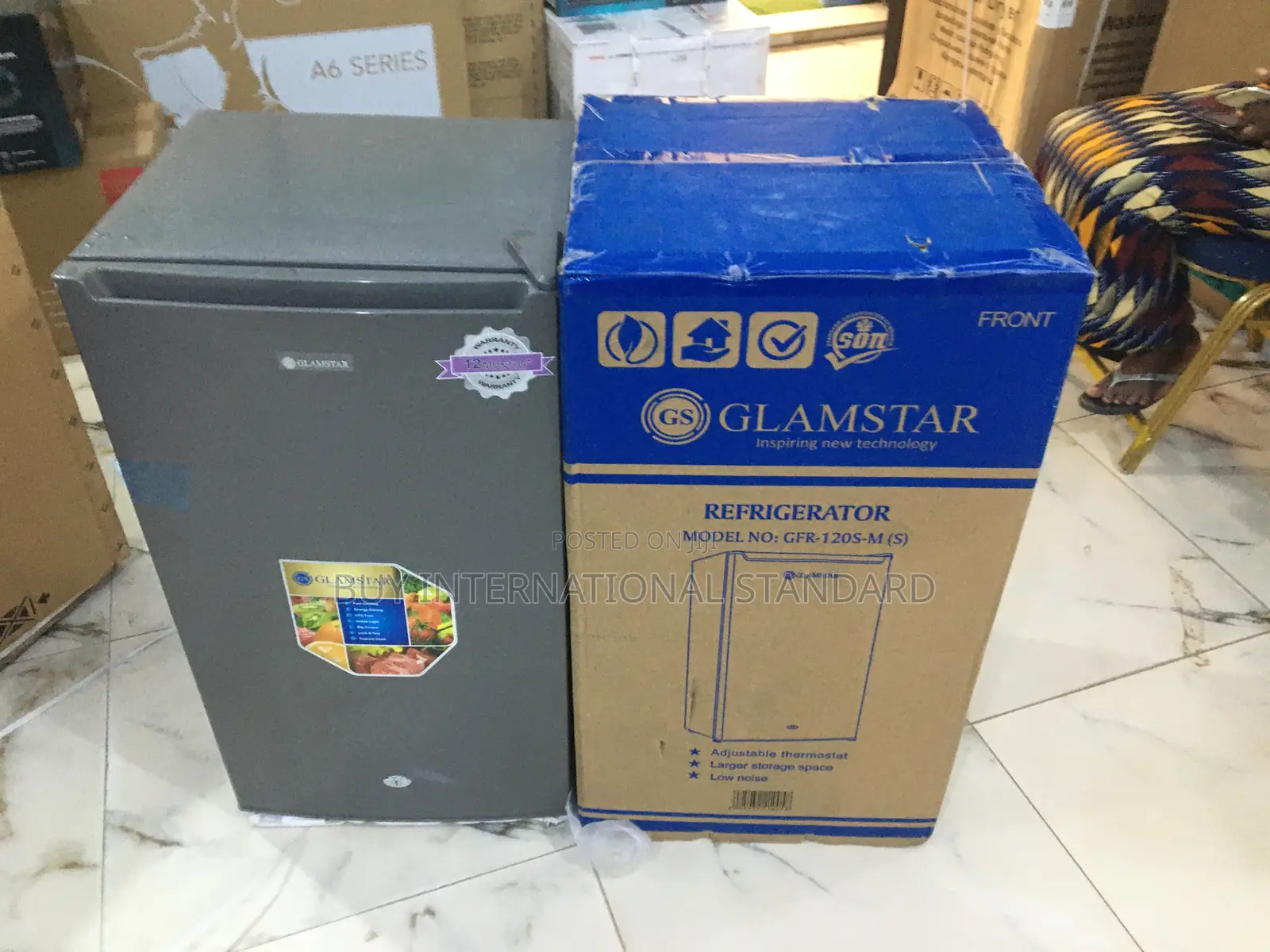 Glamstar 90l Refrigerator – Simple and Efficient