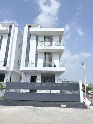 5bdrm Duplex in Orchid, Chevron for sale