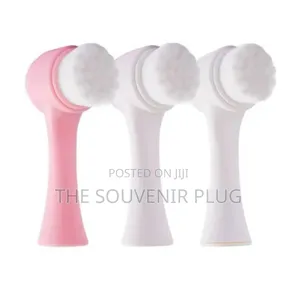 Face Brush