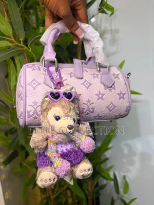 Miss Gail Bowling Bag
Comes With a Teddy Bear Bag Charm