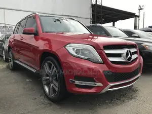 Mercedes-Benz GLK-Class 2015 Red