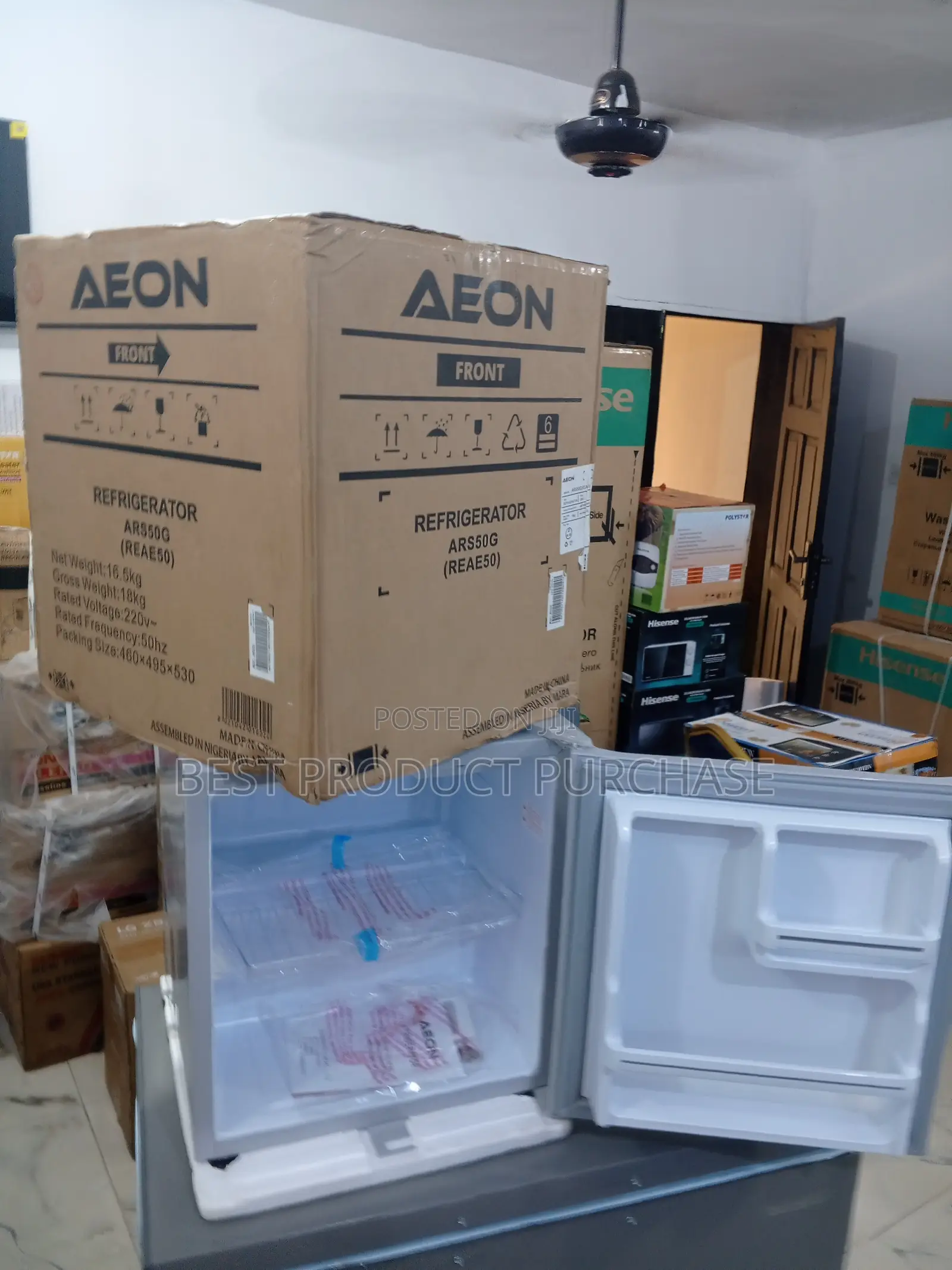 Aeon Mini Cooling Fridge – Perfect for Dorm Rooms
