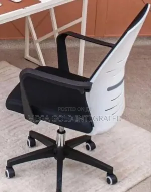 High Quality Office Swivel Chair
