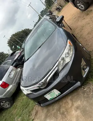 Toyota Camry 2013 Gray