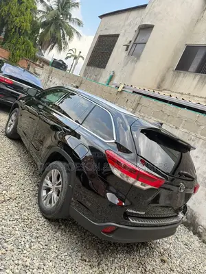 Toyota Highlander XLE 4dr SUV AWD (3.5L 6cyl 6A) 2015 Black