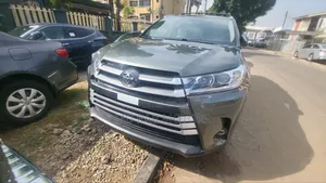 Toyota Highlander 2018 Gray