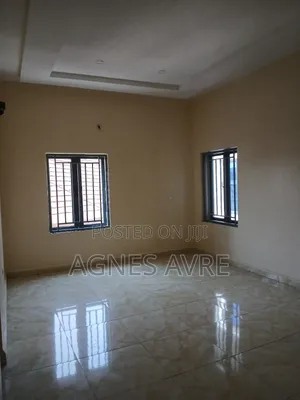 3bdrm Block of Flats in News Engineering, Dawaki for rent