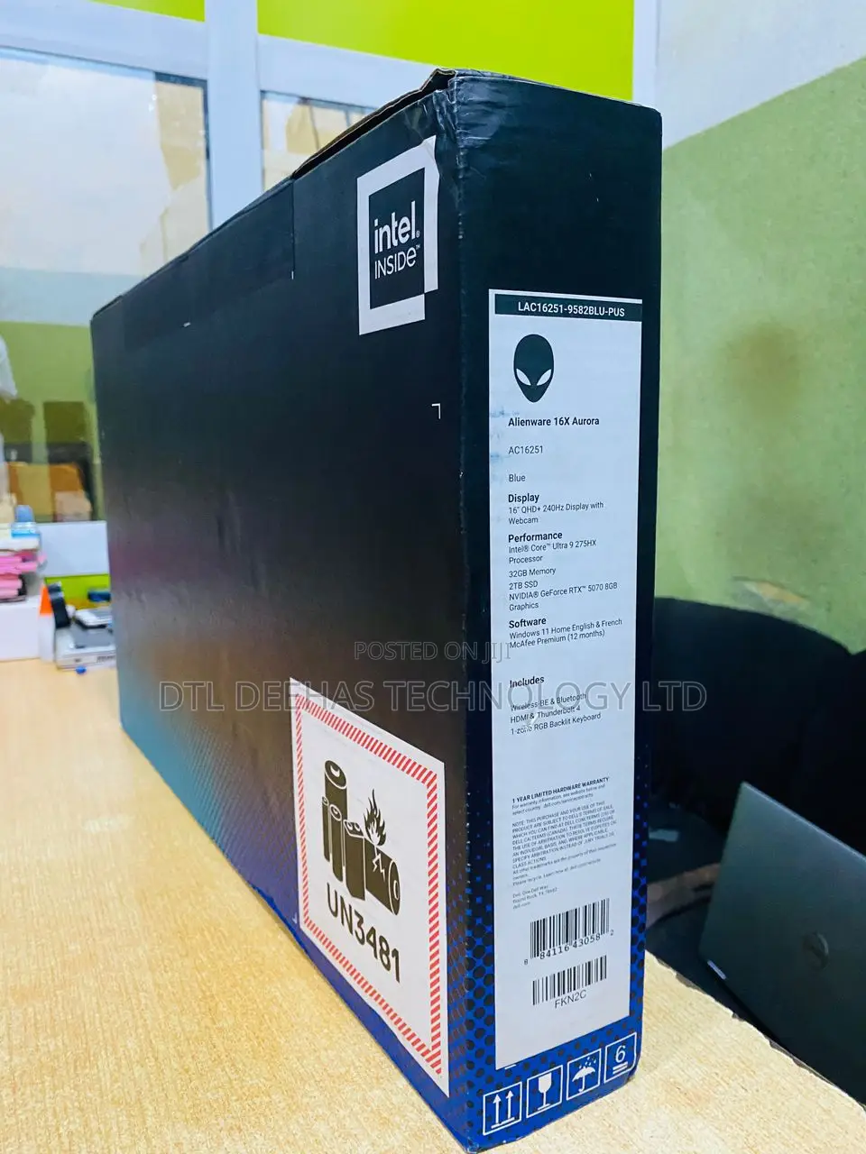 New Laptop Dell Alienware 16X Aurora 32GB Intel Core Ultra 9 SSD 2T