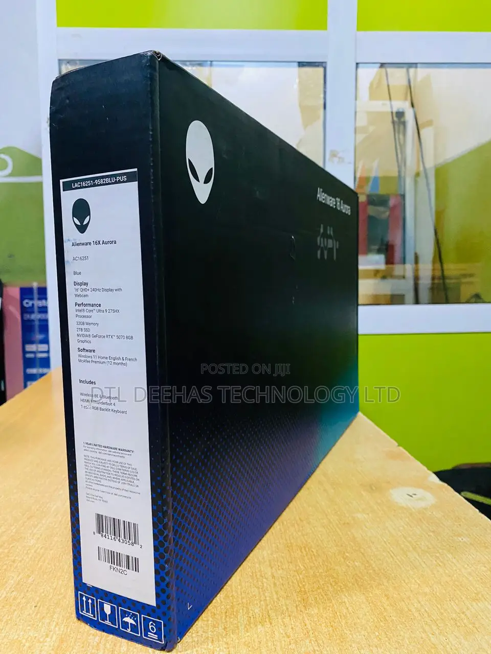 New Laptop Dell Alienware 16X Aurora 32GB Intel Core Ultra 9 SSD 2T