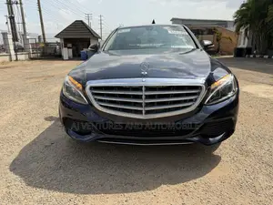 Mercedes-Benz C300 Luxury 4dr AWD 4Matic Sedan (2.0L 4cyl 7A) 2015 Blue