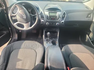 Hyundai Tucson 2011 Silver