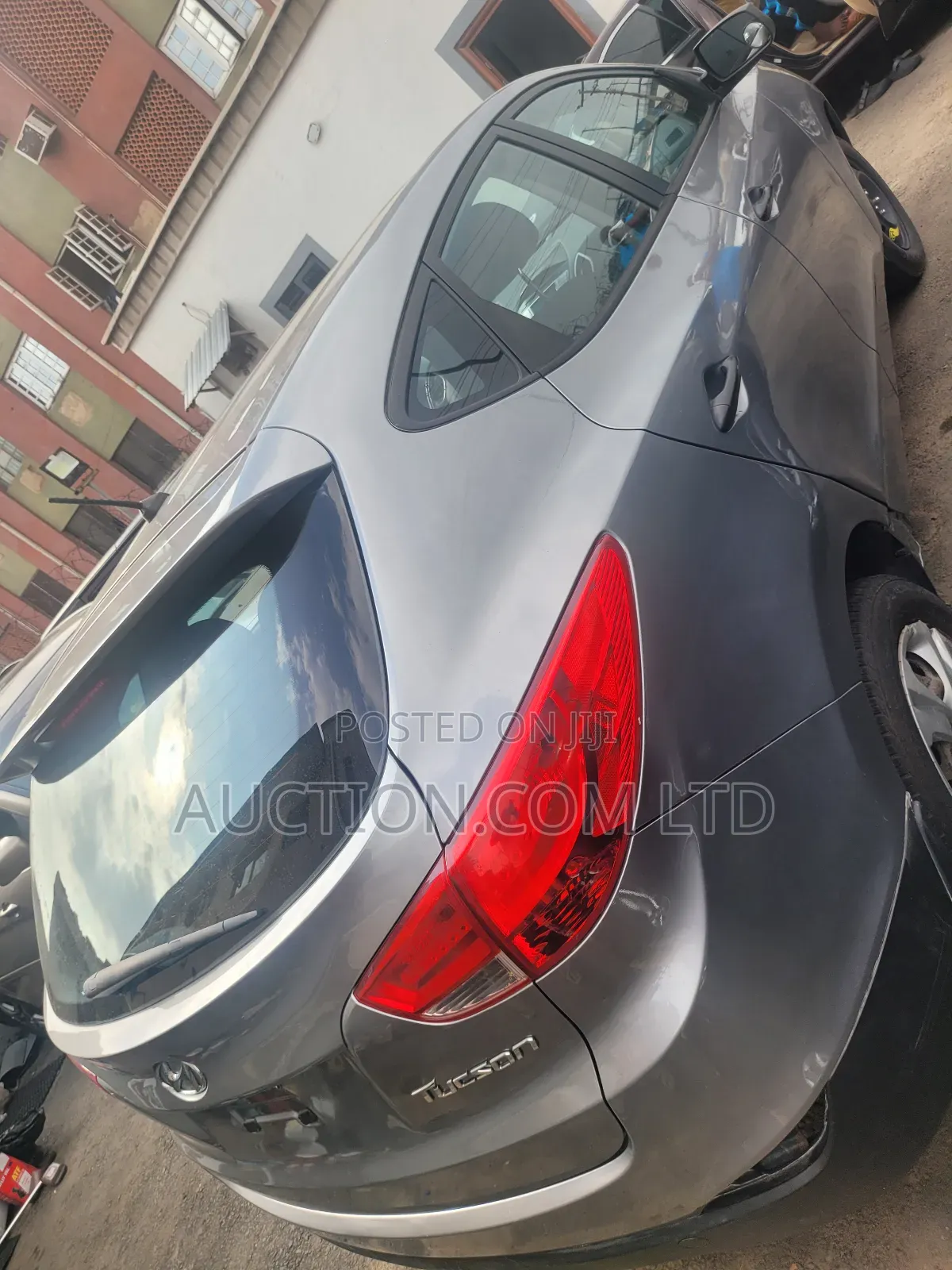 Hyundai Tucson 2011 Silver