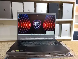 New Laptop MSI 16GB AMD Ryzen 9 SSD 512GB