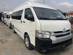 Toyota HiAce 2015 White