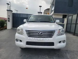 Lexus LX 570 2011 White